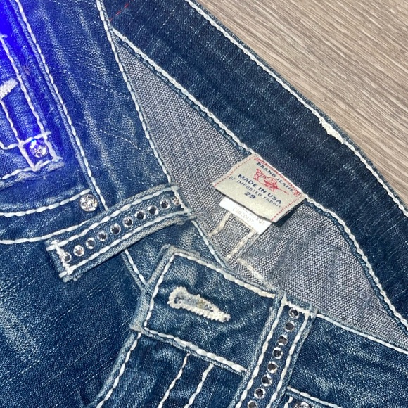 True Religion Jeans With Sworski Crustal Like new - Picture 2 of 6